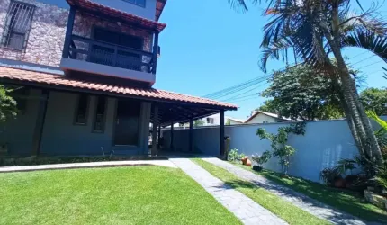 Casa com 3 quartos à venda na Rodovia Haroldo Soares Glavan, --, Cacupé, Florianópolis por R$ 2.180.000