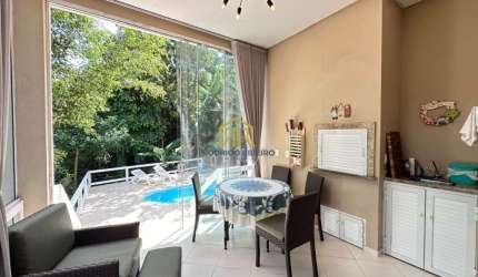 Casa em condomínio fechado com 4 quartos à venda na Rua Zanzibar do Nascimento Lins, --, Trindade, Florianópolis por R$ 2.990.000