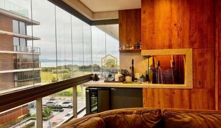 Apartamento com 3 quartos à venda na Rua Deputado Paulo Preis, --, Jurerê, Florianópolis por R$ 3.799.000