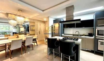 Apartamento com 3 quartos à venda na Rua Pirineus, --, Córrego Grande, Florianópolis por R$ 1.250.000