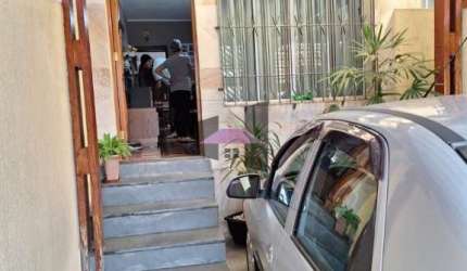 Casa com 4 quartos à venda na Avenida Maria José Vasconcelos Mankel, Vila Clarice, São Paulo por R$ 810.000
