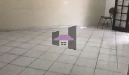 Casa com 5 quartos à venda na Rua Pedro Pastrana, Jaraguá, São Paulo por R$ 290.000