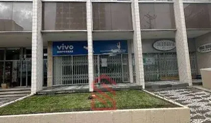 Imóvel Comercial de Alto Padrão em Condomínio no Alto da Glória - Curitiba-PR: 9 Salas, 5 Banheiros, 350m² - Venda ou Locação!
