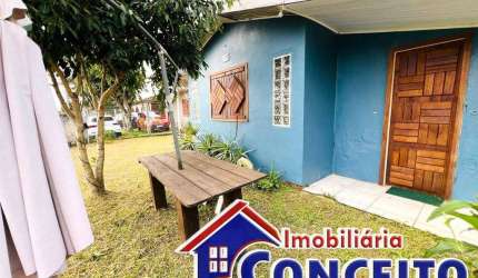 C11 - Excelente residência com 4 dormitórios a 450 metros do mar