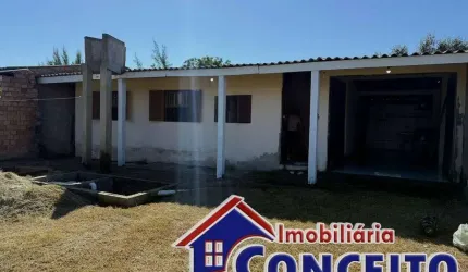C83 - Residência de alvenaria localizada em região de moradores