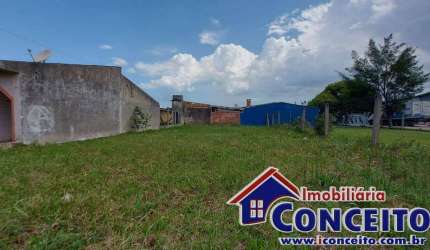 T96 - Excelente terreno medindo 300m² a 450 m do mar em ótima localização