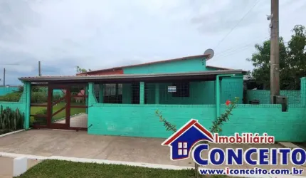 C477 - Imóvel de esquina localizado em região de moradores em Mariluz Norte