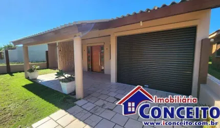 C478 - Excelente residência composta de 04 dormitórios a 200 metros do mar