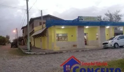 C321 - Excelente prédio comercial e residencial a 200 metros do mar