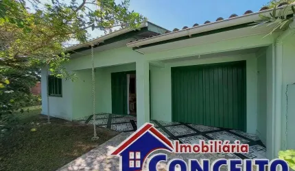 C137 - Ótima residência com anexo a 300 metros do mar
