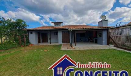 C207 - Linda residência em ótima localização em Mariluz