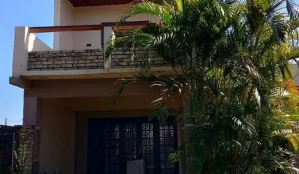 C514 - Excelente residência localizada em região de moradores em Albatroz