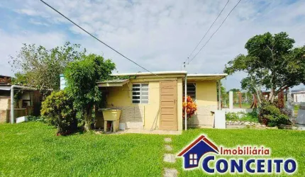 C139 - Ótima residência composta de 02 terrenos