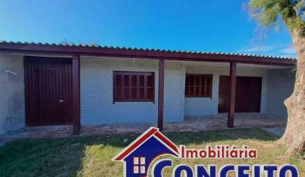 C109 - Residência de alvenaria a 50 metros do mar em Mariluz