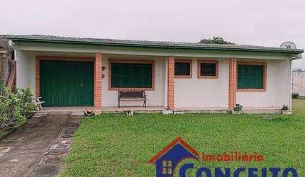 C60 -Ótima residência composta de 03 dormitórios