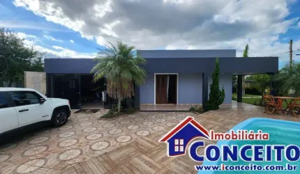 C36 - Excelente residência de esquina em Avenida principal de Imbé