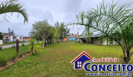 T222 - Lindo terreno de esquina localizado no balneário Albatroz