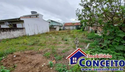 T256 - Lindo terreno de 300m² em região de moradores