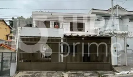 Sobrado com 2 dormitórios á venda na Vila Nivi