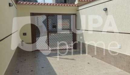 Sobrado com 3 dormitórios á venda na Vila Medeiros