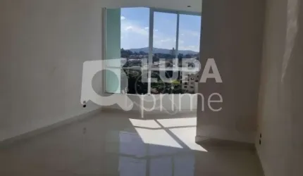 Apartamento com 1 dormitórios à venda na Água Fria!