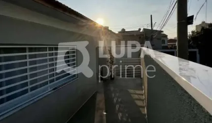 Casa Térrea com 3 dormitórios sendo 1 suíte á venda no Imirim