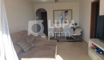 Apartamento com 3 dormitórios de 134m² à  venda, no Barro Branco