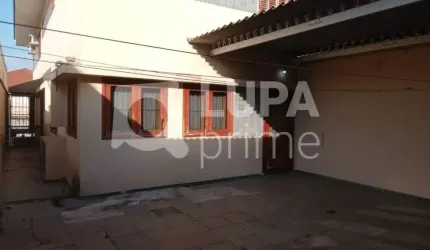 Sobrado com 3 dormitórios sendo suítes á venda na Vila Paulicéia