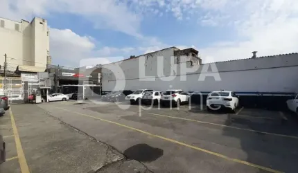 Galpão com 2.219 metros para locação Santana