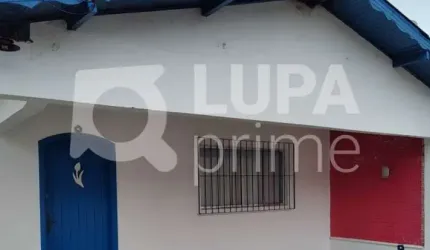 Casa Térrea com 3 dormitórios sendo 1 suíte á venda no Tremembé