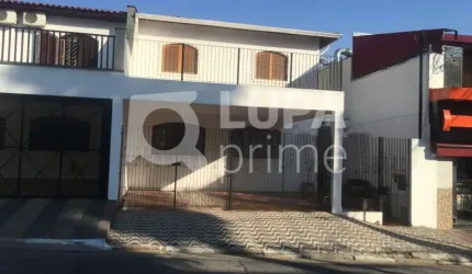 Sobrado a venda em Santana