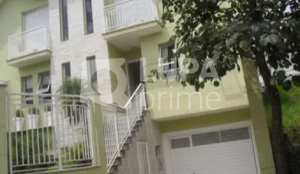 Sobrado à venda no Tremembé !