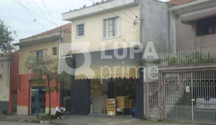 Casa Térrea com 3 dormitórios á venda na Vila Gustavo