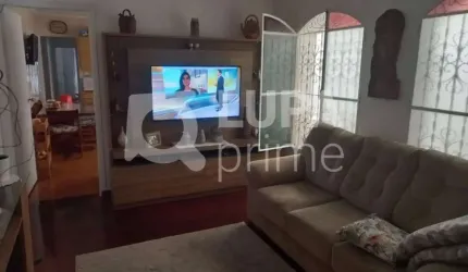Casa térrea com 4 dormitórios à venda no Tucuruvi!
