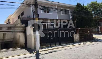 Sobrado com 3 dormitórios  à venda no Jardim São Paulo!