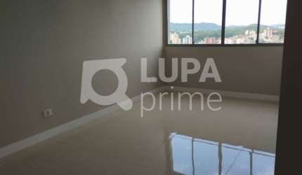 Apartamento com 2 dormitórios á venda em  Santana