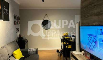 Apartamento com 2 dormitórios á venda na Água Fria