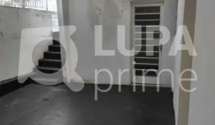 Sobrado com 3 dormitórios á venda no Jardim Yara