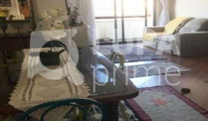 Apartamento com 3 dormitórios sendo 1 suíte á venda no Carandiru