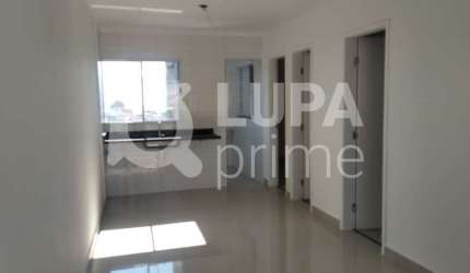 Apartamento com 2 dormitórios á venda na Vila Santa Terezinha