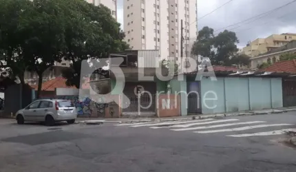 CASA TÉRREA COM 3 DORMITÓRIOS (1 SUÍTE) Á VENDA- SANTA TERESINHA