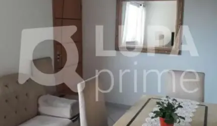 Apartamento com 2 dormitórios á venda na Vila Amália