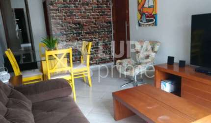 Casa a venda no Tremembé / Parque Casa de Pedra com 3 dormitórios, 1 suíte e 3 vagas de garagem