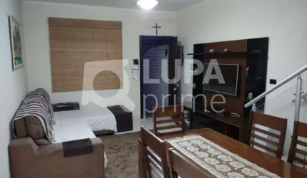 Casa à venda com 2 dormitórios na Vila Isolina Mazzei!