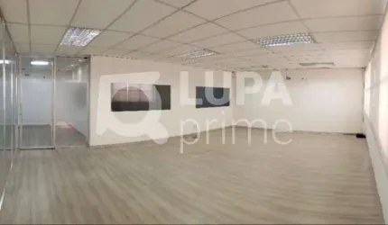 Sala Comercial de 189m² para Locação, na Barra Funda