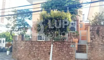 Casa à venda em Santana!
