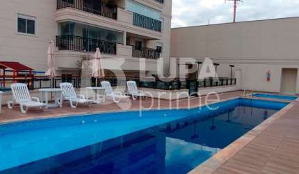 Apartamento à venda com 3 dormitórios na Vila Maria!