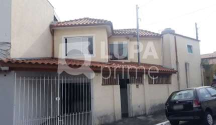 Sobrado com 2 dormitórios à venda na Vila Vitório Mazzei!