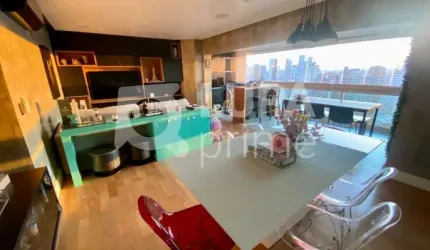 Apartamento com 3 dormitórios sendo 3 suítes á Venda na Água Fria