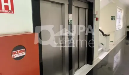 Sala com 113 m² á venda na Sé